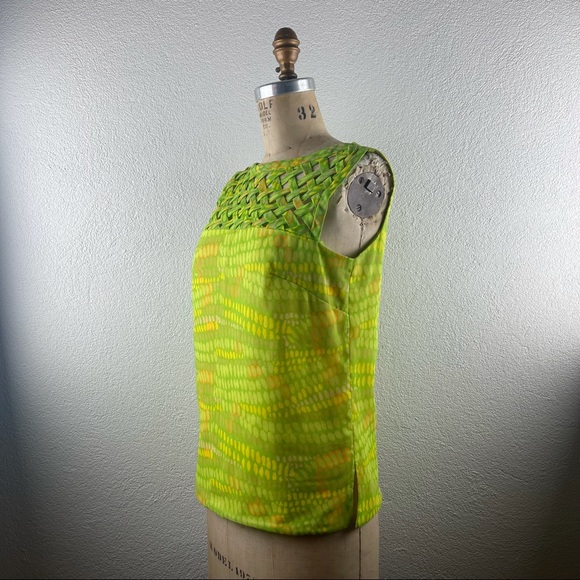 Vintage l 60s M Bright Green Criss-Cross Lattice Neckline Button-Down Back Shell - Picture 5 of 14